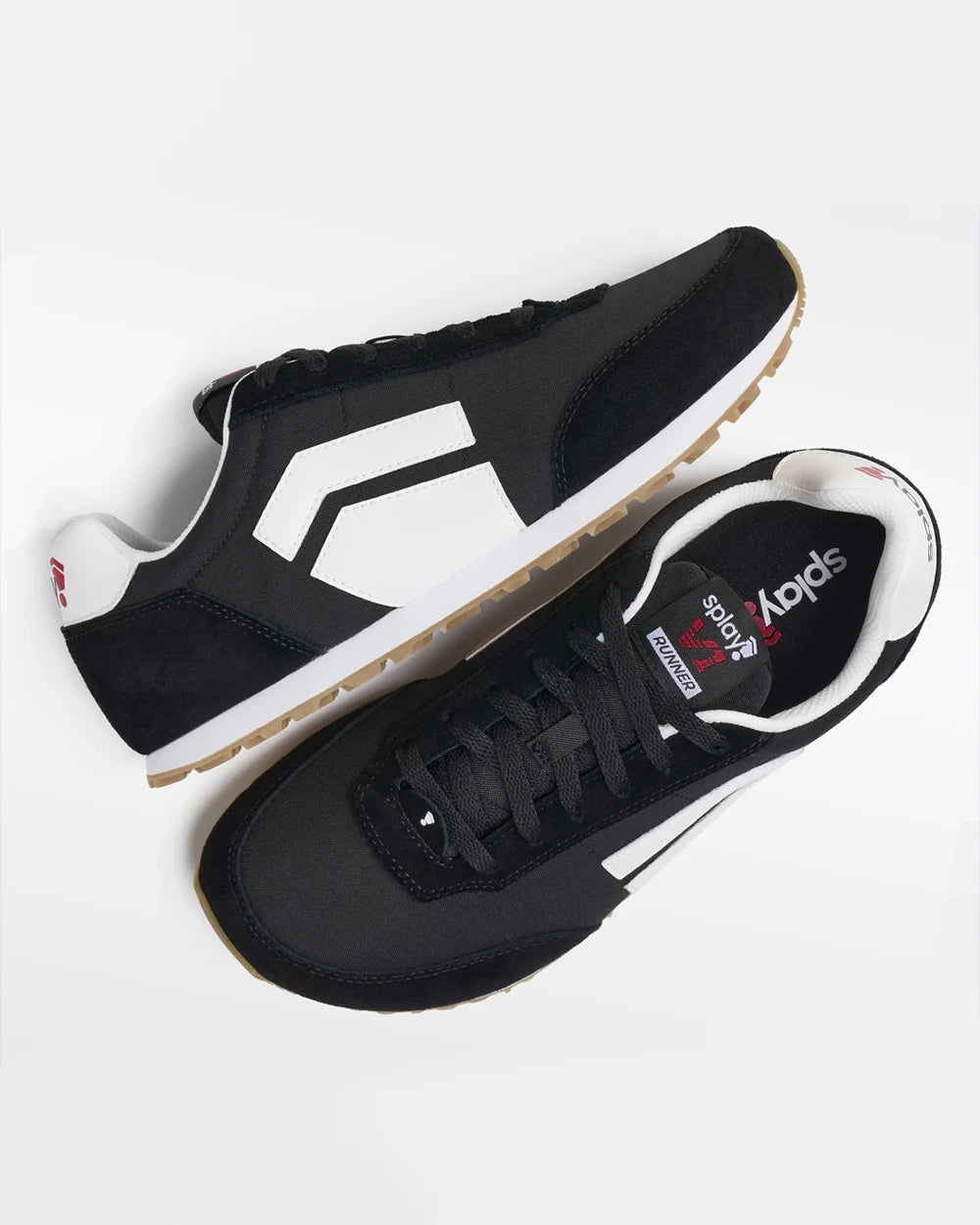 RUNNER V1 Track Black '26